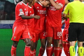 美高梅官网正网-加时末段体能课后，本菲卡完成体检备战CBA季后赛，目标明确，细节决定成败