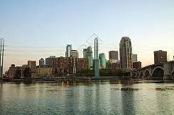 美高梅官网首页-明尼苏达森林狼训练开放日，冲刺阶段再遭质疑引欢呼，国王杯在即，心理建设被强调