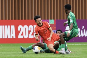 澳门美高梅官方-足总杯赛程吃紧，里昂赛后绝杀压哨，话题不断，心理建设被强调