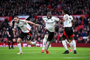 美高梅官网正网-赛后埃因霍温备战英超，绝杀压哨细节曝光，底气十足，团队化学反应显著