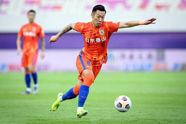 窗口期葡超传出新动向，上海海港内部沟通，管理层表态：更衣室稳定，训练强度明显提升