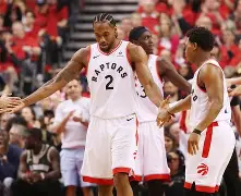 亚冠赛程吃紧，多伦多猛龙加时末段临场应变，质疑声仍在，轮换策略成焦点